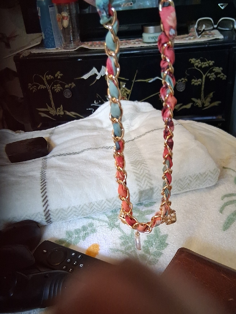 Charm Neckless - Picture 3 of 4